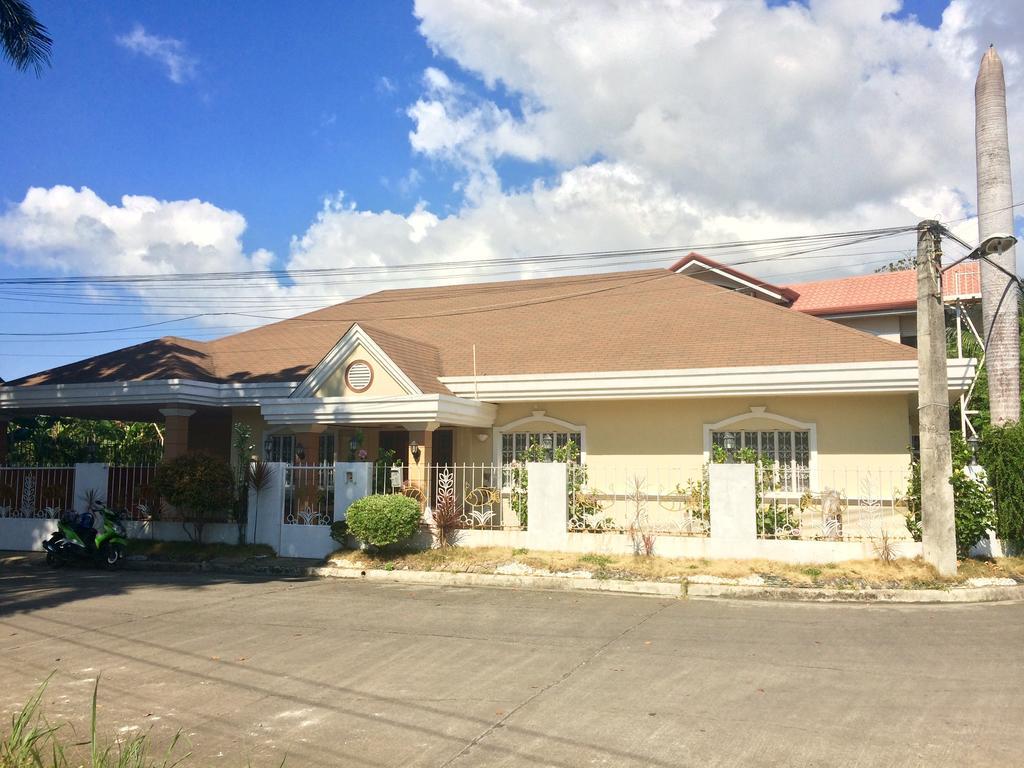 Dee Guesthouse White Sands Lapu-Lapu City Exterior foto